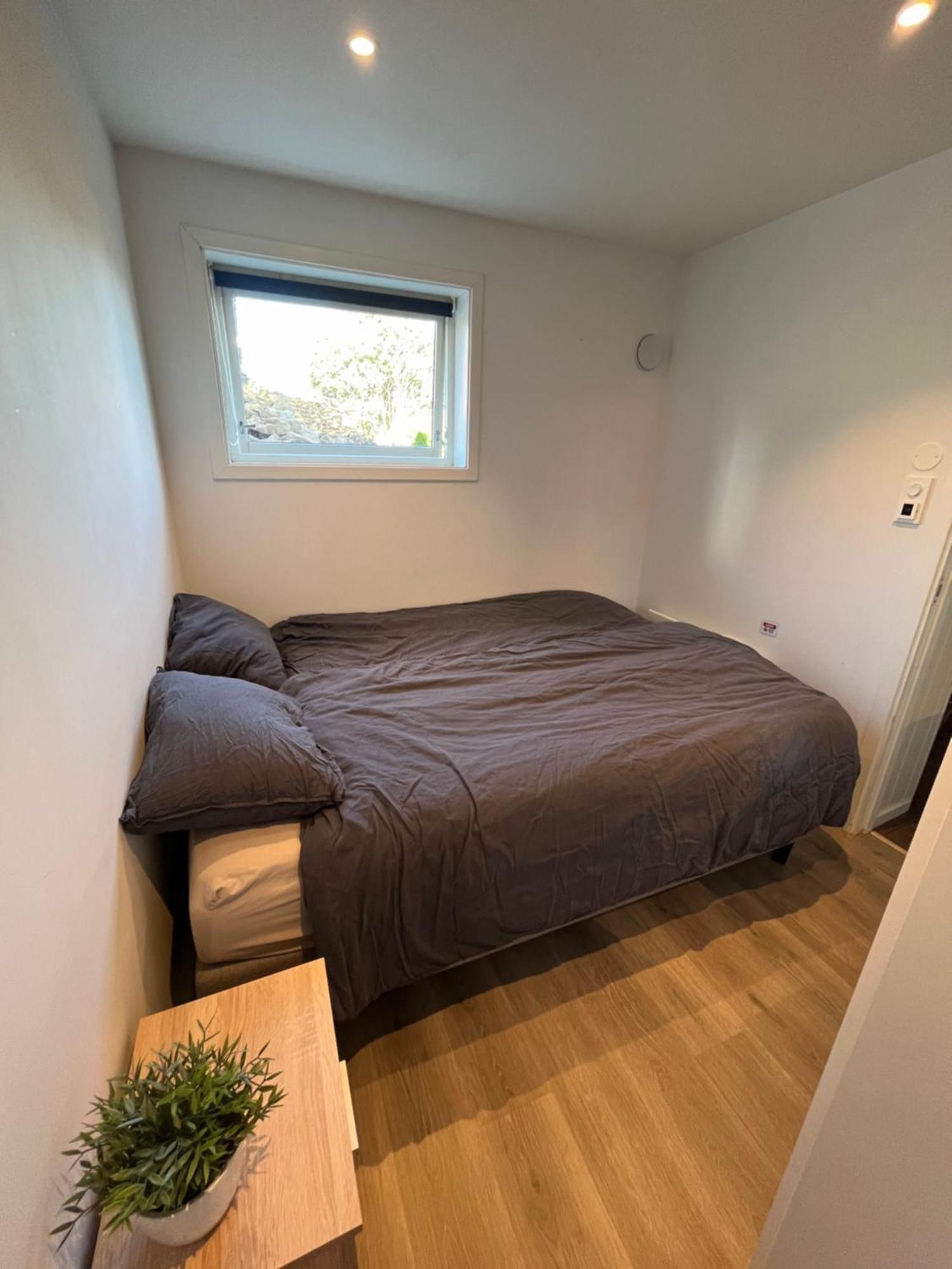 Nydelig Sentral Leilighet Med Gratis Parkering *